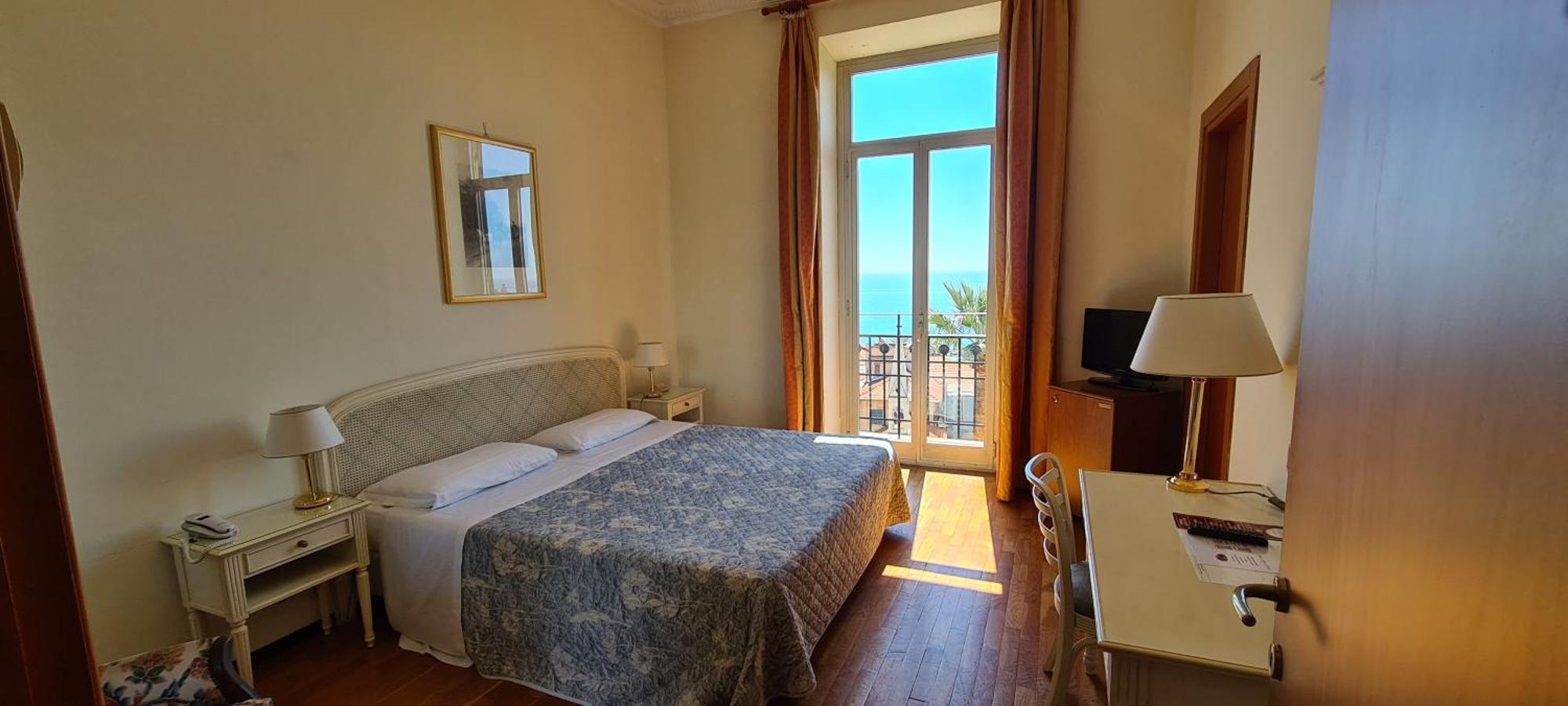 Grand Hotel De Londres Sanremo Esterno foto